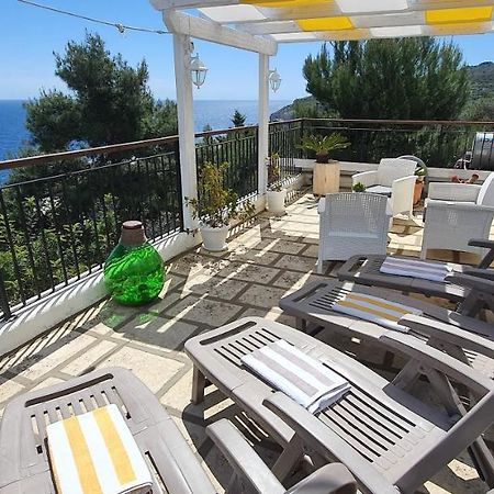 Casa Vacanze "Il Carrubo" Gagliano del Capo Extérieur photo