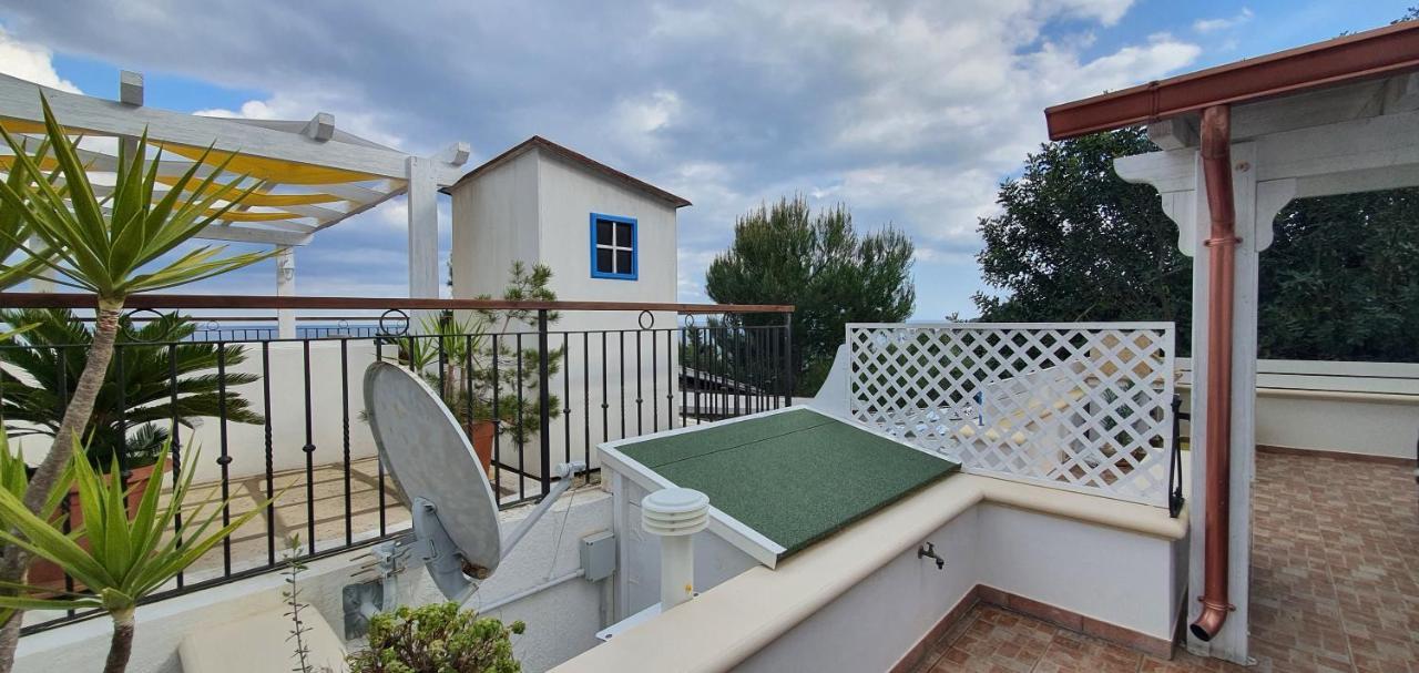 Casa Vacanze "Il Carrubo" Gagliano del Capo Extérieur photo